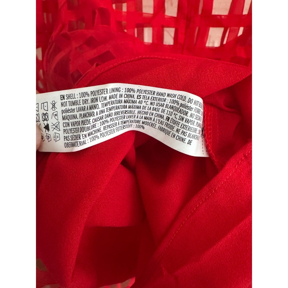 Red Puff Sleeve Grid-Pattern Top - Picture 11 of 11